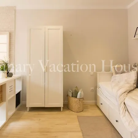 Апартаменты Cozy Beach House. Free Wifi! Лас-Пальмас-де-Гран-Канария
