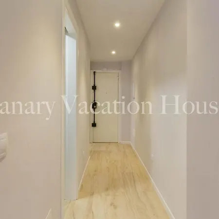 Апартаменты Cozy Beach House. Free Wifi!